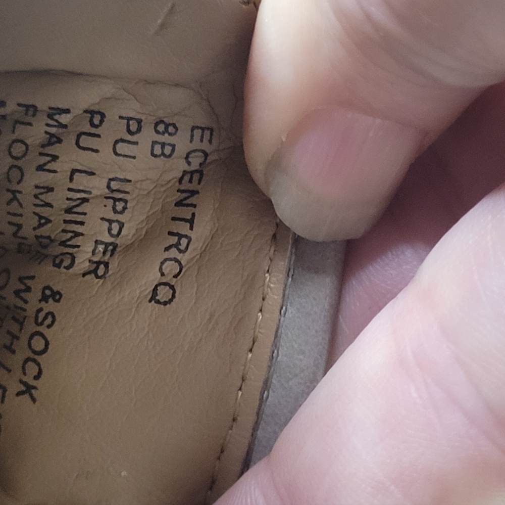 Steve Madden‎ Quilted Ecentrcq Tan Slip-on Shoes Size 8B - Picture 6 of 6
